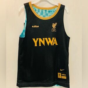 Nike LeBron James X Liverpool LFC Kids Reversible Jersey. Teal/Black